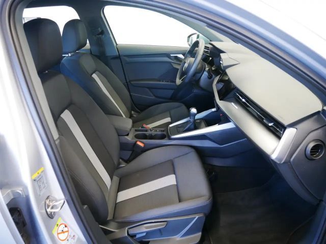 Audi A3 30 TDI Sedan Sportback