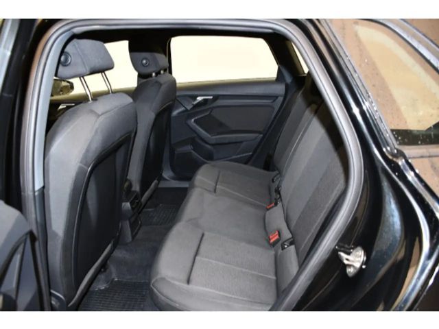 Audi A3 30 TFSI S-Tronic Sedan