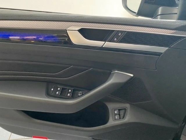 Volkswagen Arteon R-Line