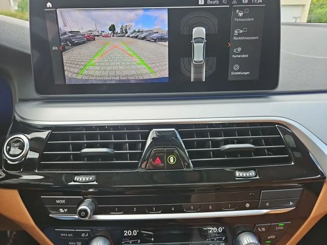 BMW 530 530i Touring xDrive