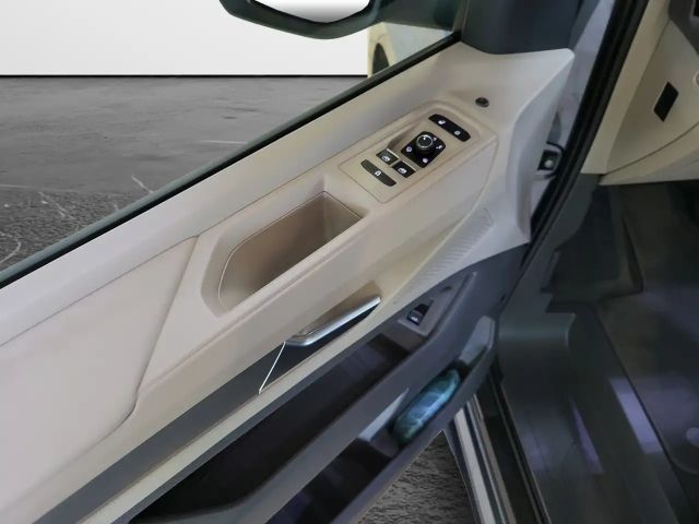 Volkswagen Multivan 2.0 TDI DSG Lang T7