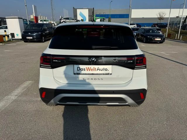 Volkswagen T-Cross 4Me TSI