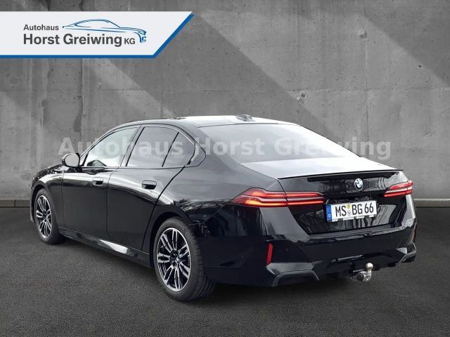 BMW 520 520d M-Sport Sedan xDrive