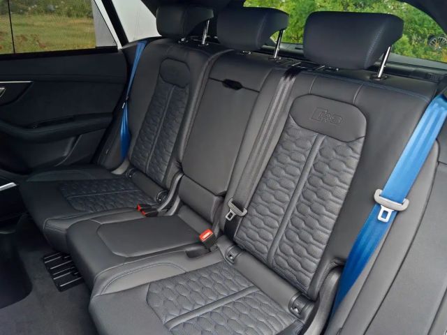 Audi RS Q8 perf 305KMH AHK MASSAGE OLED LASER KERAMIK