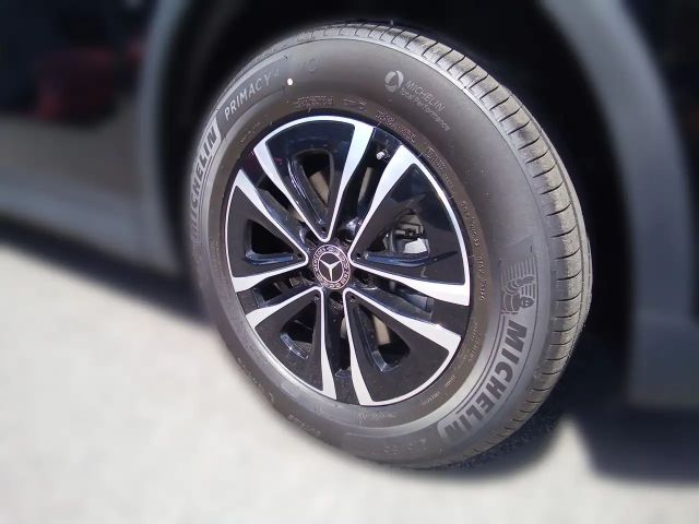 Mercedes-Benz GLA 180 Ö-Edition