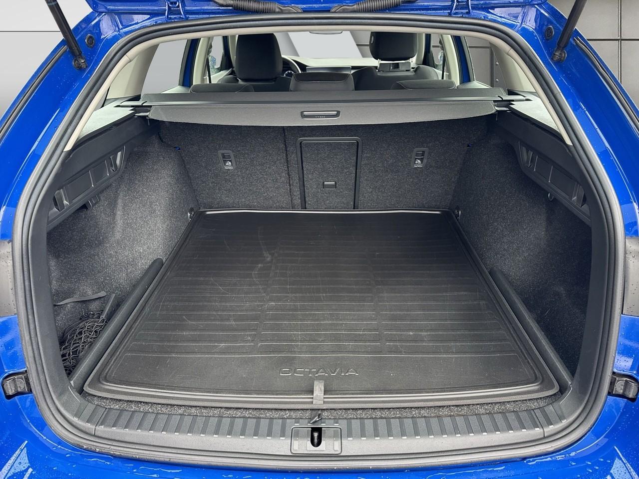 Skoda Octavia 1.4 TSI Ambition Combi iV