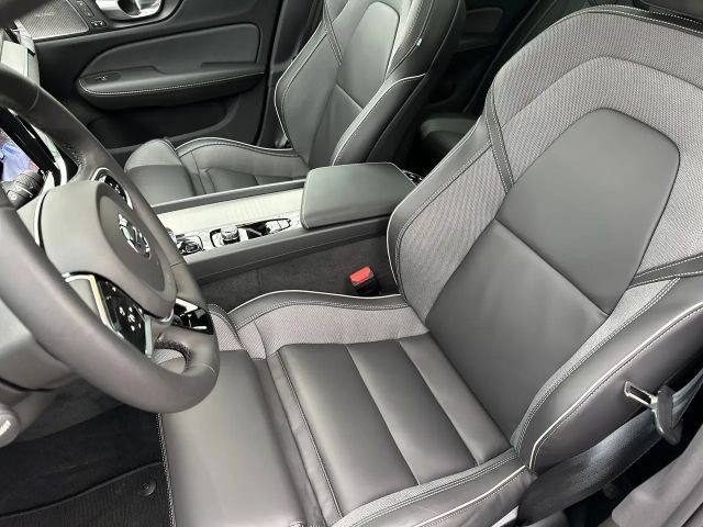 Volvo V60 Cross Country AWD Ultimate