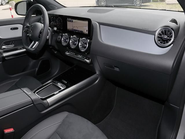 Mercedes-Benz GLA 220 4MATIC