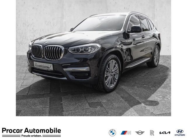 BMW X3 xDrive30e