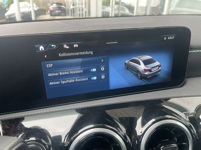 Mercedes-Benz A 180 Progressive