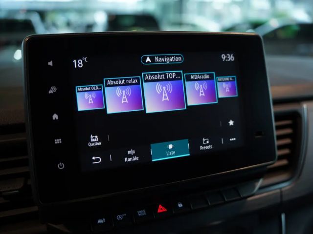 Renault Trafic Grand L2H1 Spaceclass