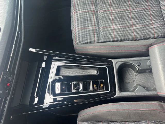 Volkswagen Golf 2.0 TSI GTI Golf VIII