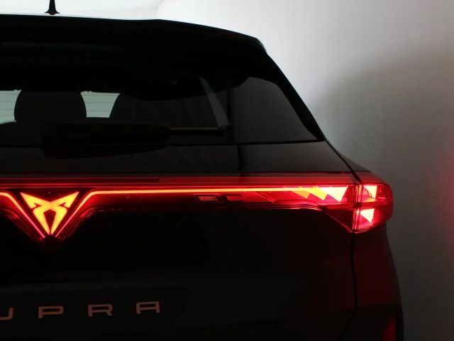 Cupra Terramar 1.5 e-Hybrid VZ