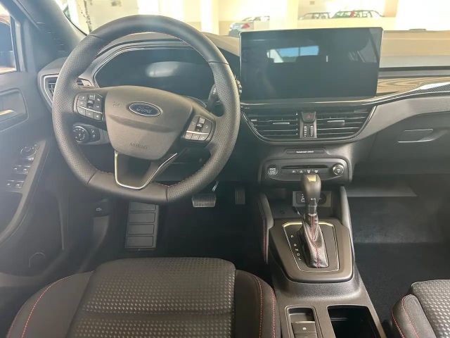 Ford Focus EcoBoost ST Line