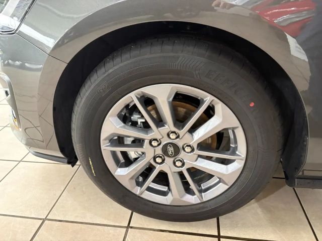 Ford Focus EcoBoost Titanium Wagon