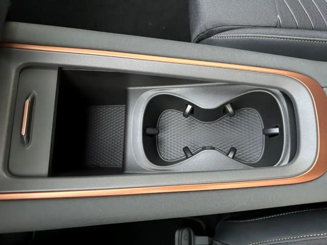 Cupra Born 60 kWh Kamera Navi ACC Alu19 Allwetterreifen Shz S