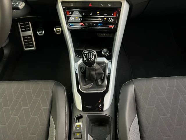 Volkswagen T-Roc 1.0 TSI Plus