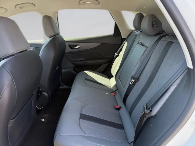 MG MGS5 64 kWh EV Luxury