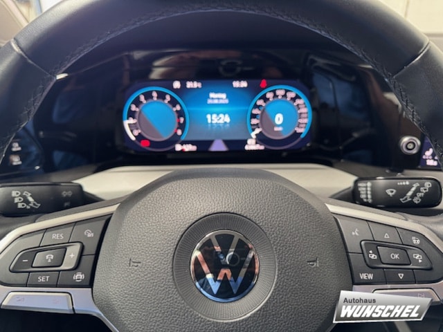 Volkswagen Golf 1.5 TSI Life Variant