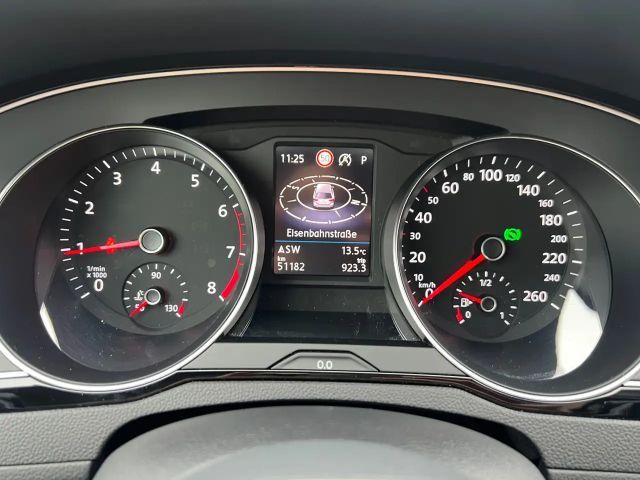 Volkswagen Passat Business DSG Variant