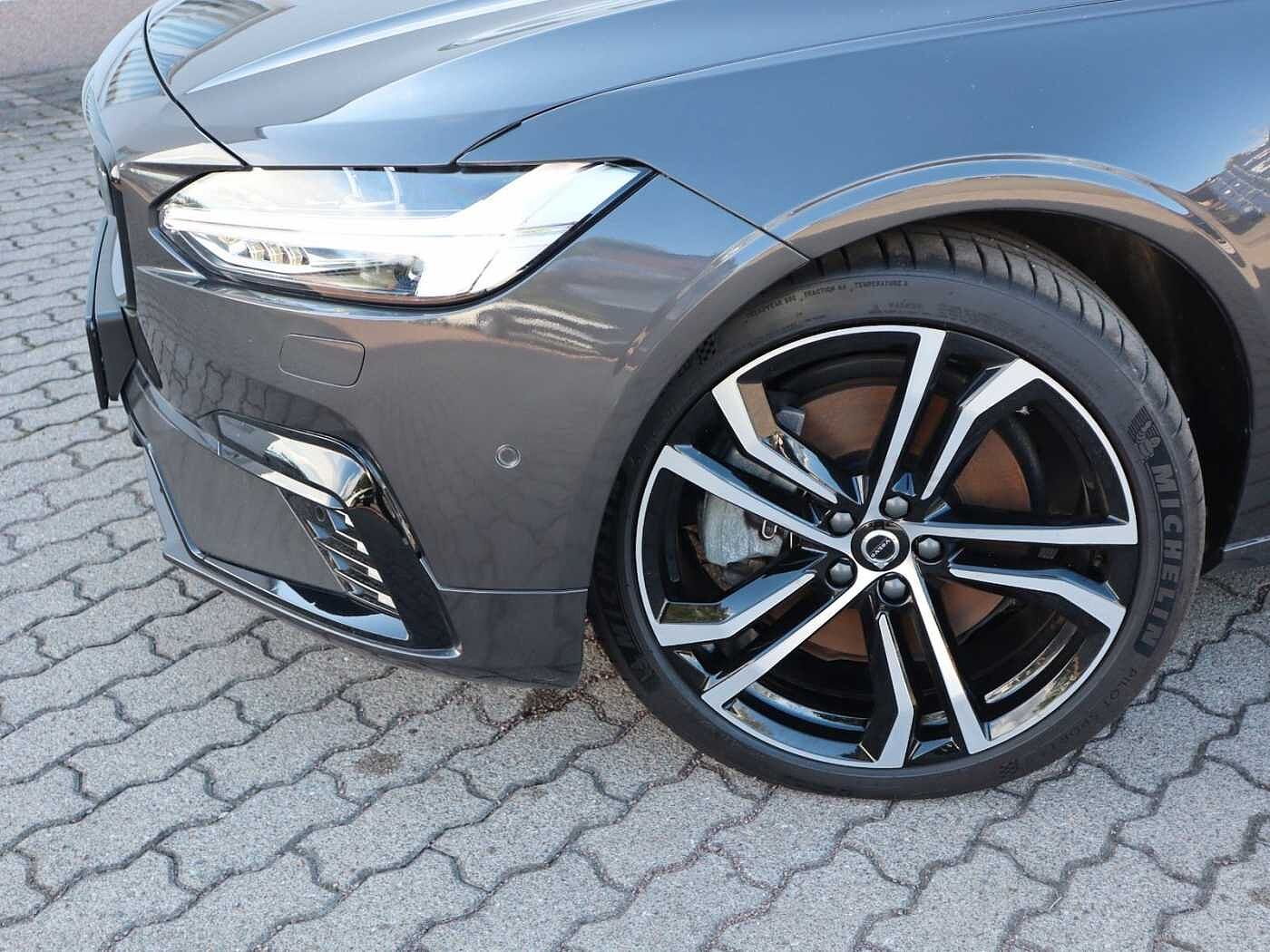 Volvo V90 Dark T8 Ultimate