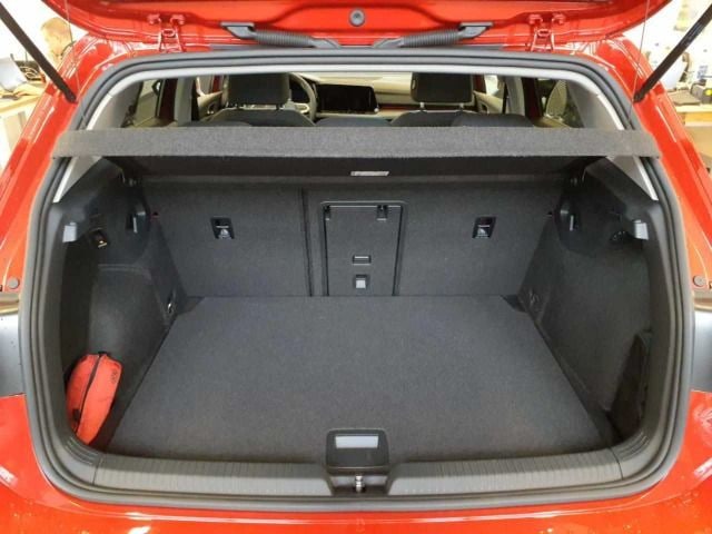 Volkswagen Golf 1.5 TSI Golf VIII