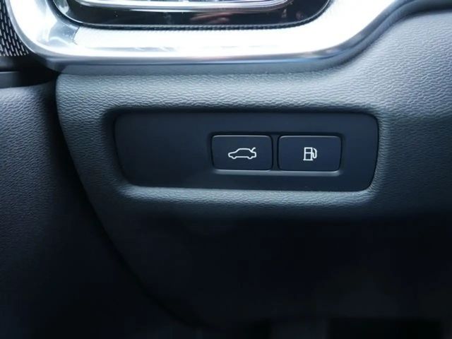 Volvo V60 AWD Dark Hybrid Plus T8