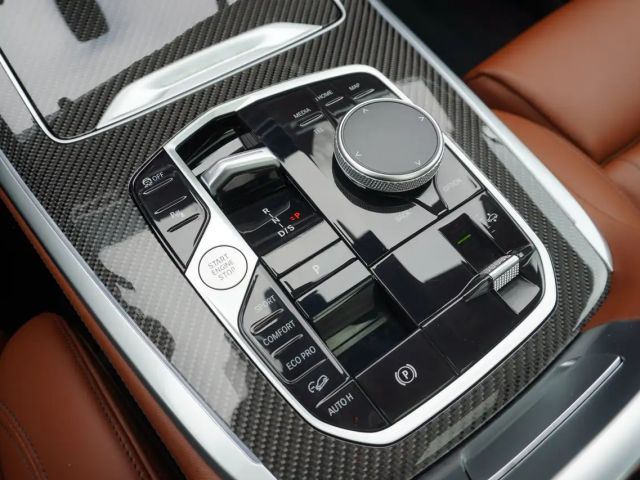 BMW X7 M 60i Frozen Black LCI AHK Carbon SkyLounge ACC 360K