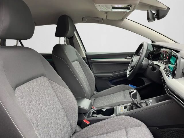 Volkswagen Golf 1.5 TSI Golf VIII Move