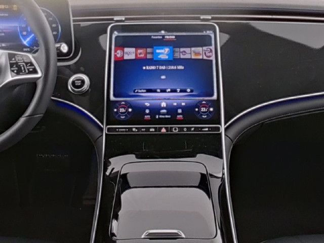 Mercedes-Benz EQE 350 4MATIC Sedan