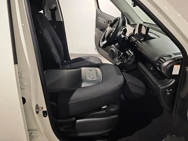 Hyundai INSTER 49 kWh