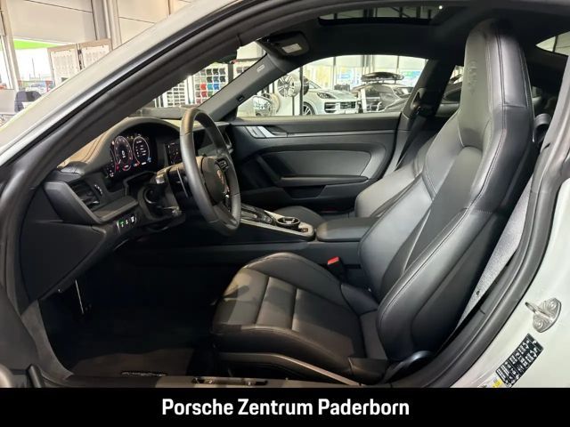 Porsche 992 Carrera Coupé