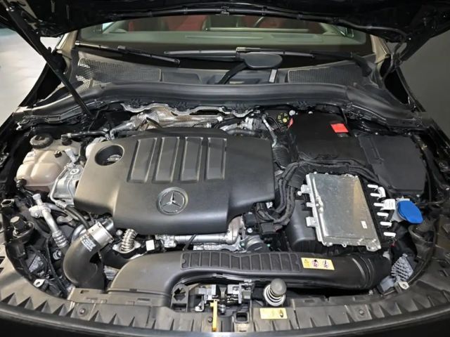 Mercedes-Benz B 200 AMG Line B 200 d