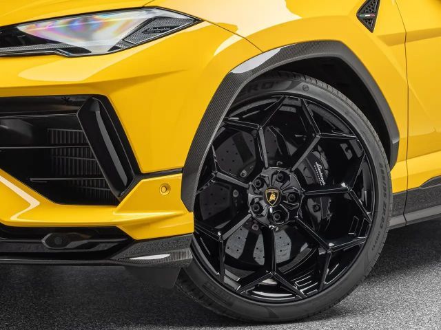 Lamborghini Urus Performante