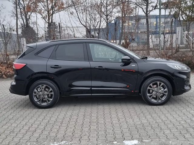 Ford Kuga ST Line