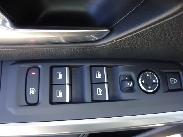 Peugeot 5008 GT-Line Hybrid