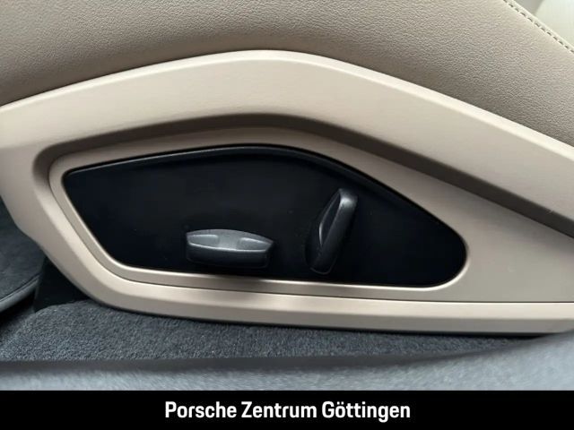 Porsche Taycan 4 Cross Turismo