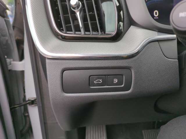 Volvo XC60 XC60 Bluetooth Vollleder Klima Standhzg Einparkhilfe el. Fenster