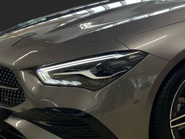 Mercedes-Benz CLA 180 AMG Line Shooting Brake