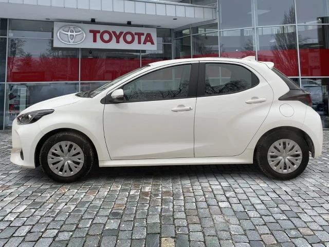 Toyota Yaris 1.0 VVT-i Comfort Hatchback