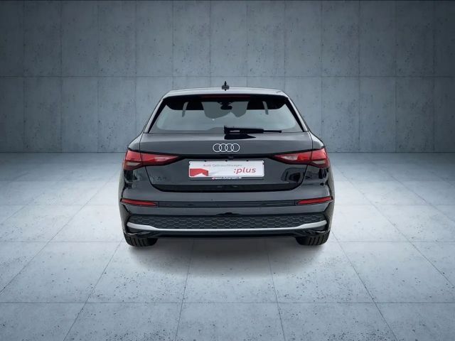 Audi A3 30 TFSI Sedan Sportback