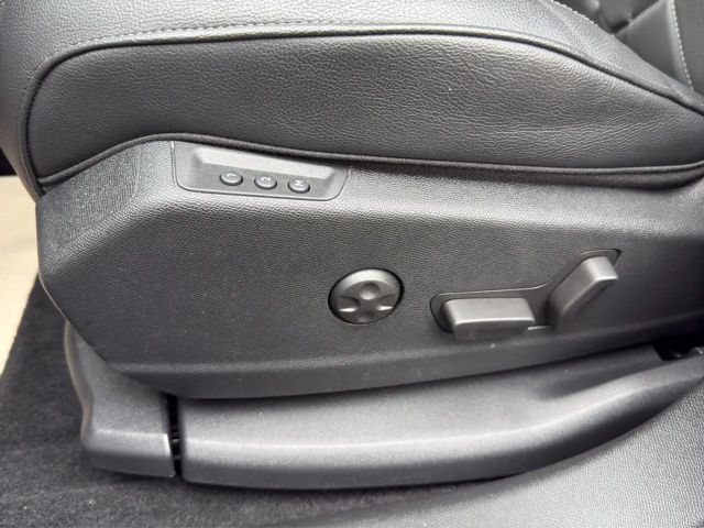 DS DS 7 Crossback E-Tense Mobiles