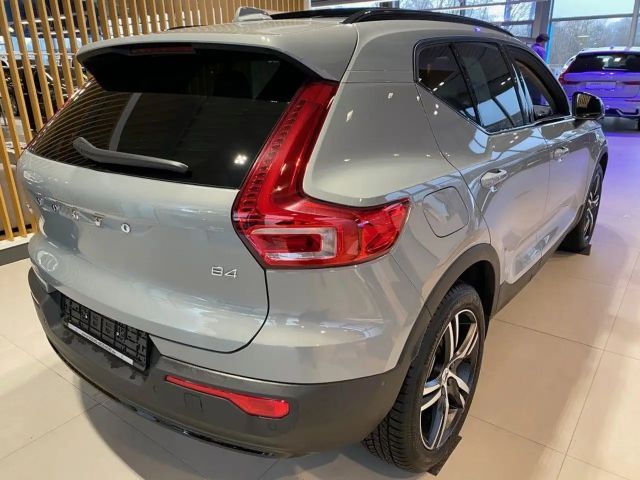 Volvo XC40 Dark Plus