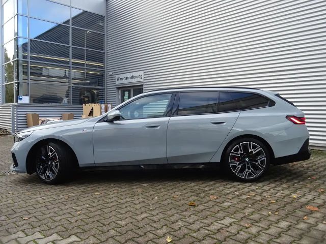 BMW 520 520d M-Sport Touring