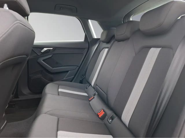 Audi A3 35 TFSI Sedan Sportback