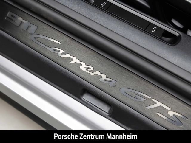 Porsche 992 Carrera Coupé GTS