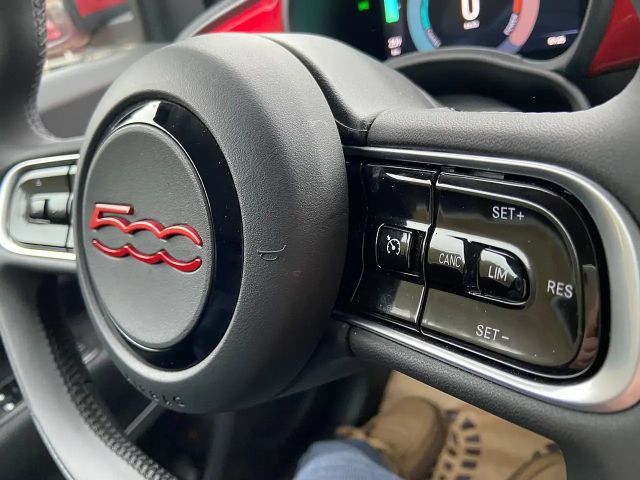 Fiat 500e 42 kWh RED