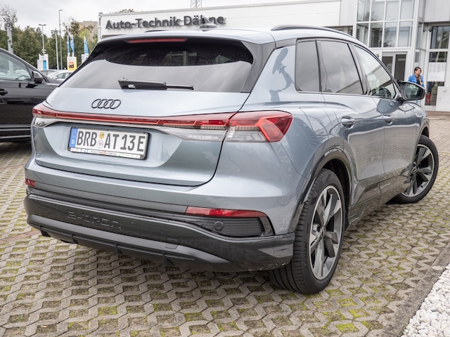 Audi Q4 e-tron SUV 45 e-tron Audi Q4 e-tron