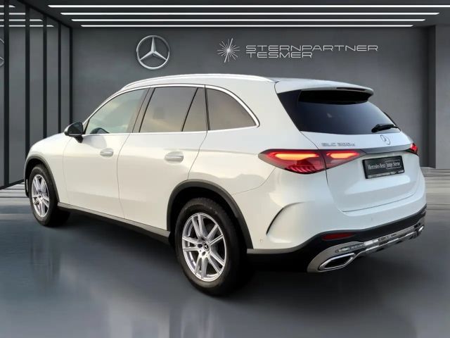 Mercedes-Benz GLC 300 4MATIC AMG Line GLC 300 d