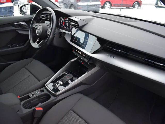 Audi A3 30 TFSI S-Tronic Sedan